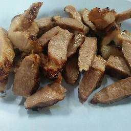 นมหมูย่าง