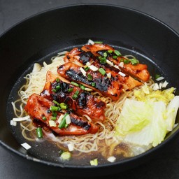 บะหมี่ไก่ชาซิว (น้ำ)