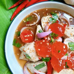 ยำหมูยอไข่แดง***ขายดี