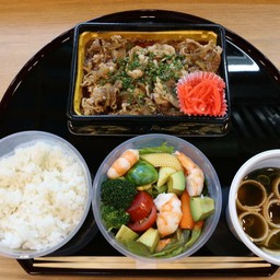 ข้าวหน้าเนื้ออย่าง