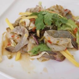 ยำกุ้ง (ใส่ปลาร้า)
