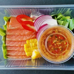 ยำแซลม่อน