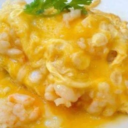 ข้าวไข่ข้นกุ้งเยิ้มๆ