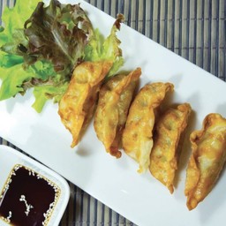 มานดู (เกี๊ยวซ่า)