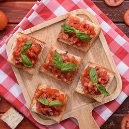 BRUSCHETTA AL POMODORO