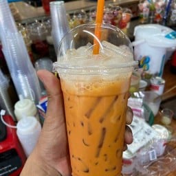 P&R coffee & ข้าวยำไก่แซบ ตลาดปากทางแยกลำลูกกา