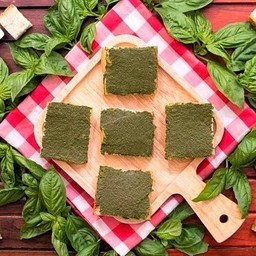 Bruschetta Al Pesto