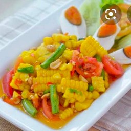 ตำข้าวโพดไข่เค็ม