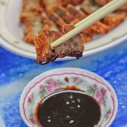 หมูกรอบทอด