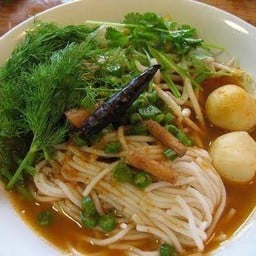 ขนมจีนน้ำยาป่า พิเศษ