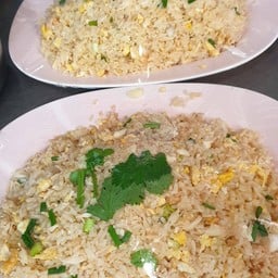 ข้าวผัดปู(ที่ใหญ่)