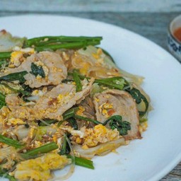 สุกี้ แห้ง