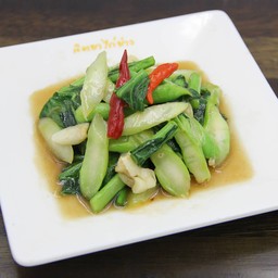 ผัดคะน้าน้ำมันหอย