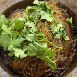 กุ้งอบวุ้นเส้น