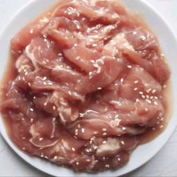 หมูหมักงา 500 กรัม