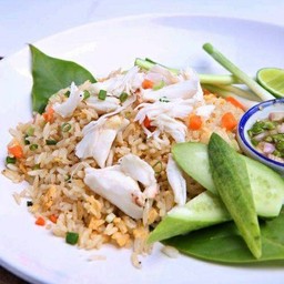 ข้าวผัดปู