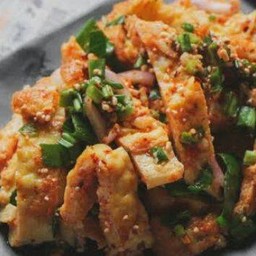 ลาบไข่เจียว(กินเล่น)