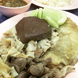 ไก่จานกลาง