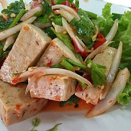 ยำหมูยอ