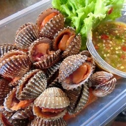 ยำแซ่บ & ลวกจิ้มซีฟู้ด