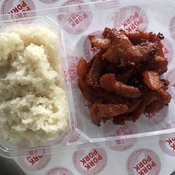 ข้าวเหนียวหมูแดดเดียว Pork Pork