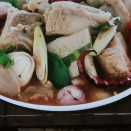 ต้มแซบกระดูกอ่อน