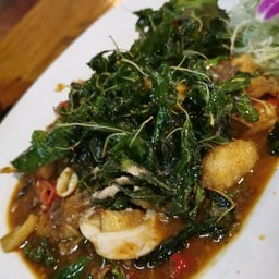 ผัดฉ่าทะเล