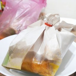 นึกว่าเลอะน้ำมัน