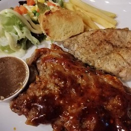 สเต๊กหมู+ซีโครงหมู