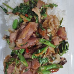 กินข้าวบ้าน by ป้าจุ๋ม อาหารตามสั่ง