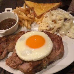 สเต๊กห้องประชุม