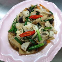 เห็ดรวมผัดน้ำมันหอย