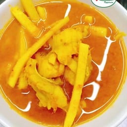 เเกงส้มปลากะพงยอดมะพร้าว