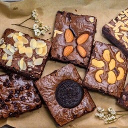 A&T Brownie - บราวนี่ดาร์กช็อกโกแลตแท้ แฮปปี้แลนด์