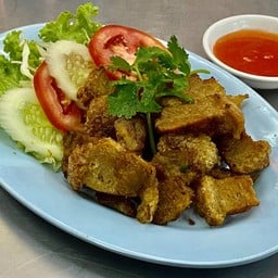 หมูกรอบแม็กกี้