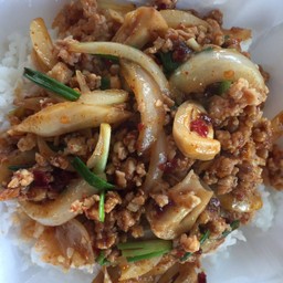 ผัดพริกเผาหมูสับ