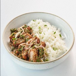 ข้าวยำไก่ทอดแซ่บ