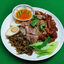 ขาหมูเศรษฐีbyเจ๊เล็กท่าทราย