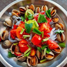 แซ่บหนัว