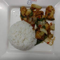 ข้าวราดหมูกรอบ ผัดพริกไทยดำ