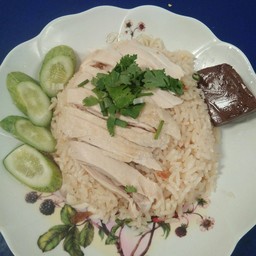 ข้าวมันไก่ต้ม