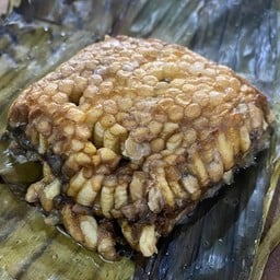 แอ๊บผึ้ง