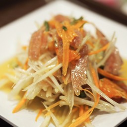 ตำปู-แหนม