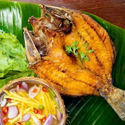 ปลากระพงทอดน้ำปลา