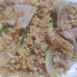 ข้าวผัดหมู