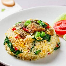 Sarapat pat (ร้าน สารพัด ผัด)