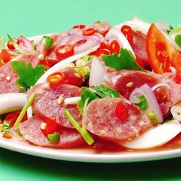 ยำแหนมสด