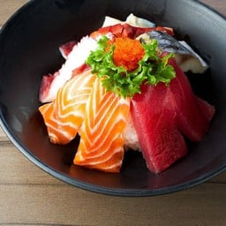 L1071.ข้าวหน้าปลาดิบรวม