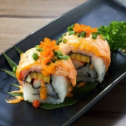 L1117.สไปซี่แซลม่อนโรล