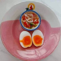 ไข่ต้มยางมะตูม 1 ฟอง (ไข่เป็ด)